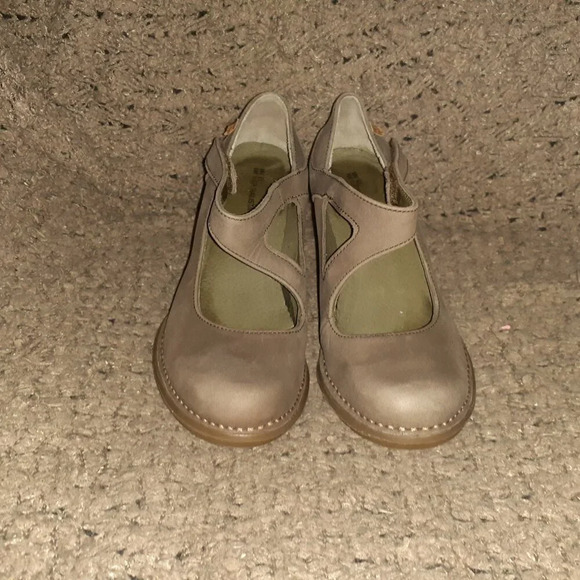 EL NATURALISTA-COLIBRI NF 60-Taupe/Plume Leather Mary Jane-Spool Heel-Sz 38-EX - Picture 3 of 8